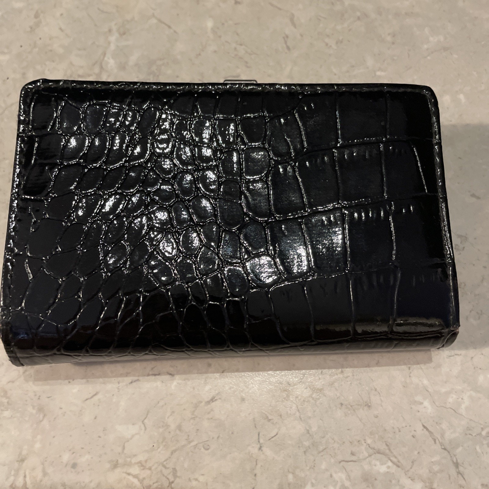 Hato Hasi Small Compact Bifold Wallet (Black) Vegan Faux Leather 5.5x3.5” — image 3 of 8
